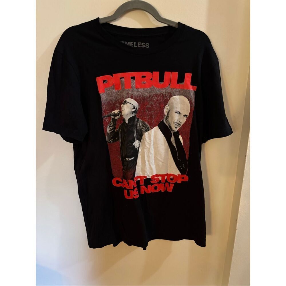 Pit Bull 2022 Concert T-Shirt